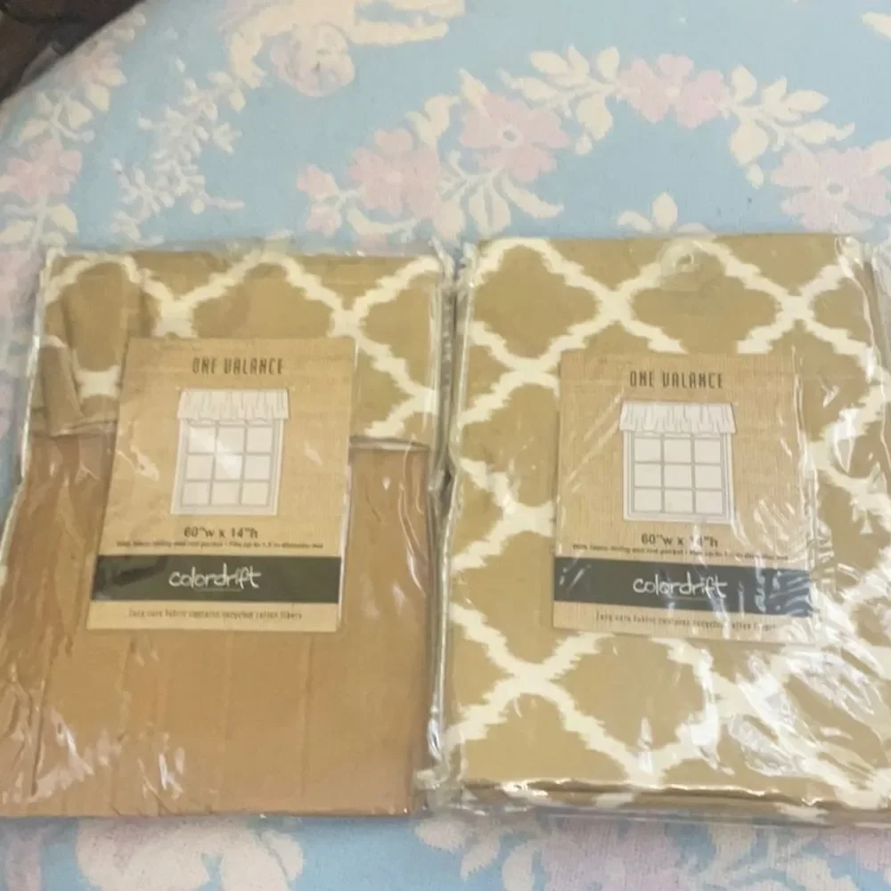 NEW SET of 2 Colordrift Beige Misha Valance Set